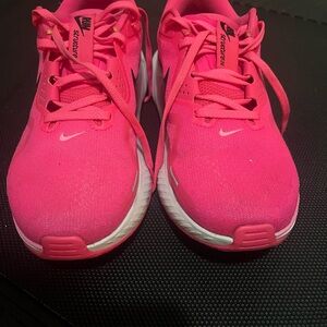 Nike Women's Bright Pink Athletic Shoes